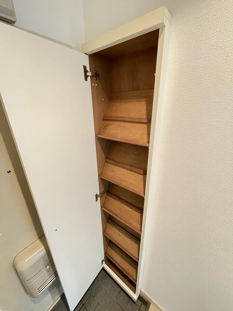 玄関　※モデルルームです。