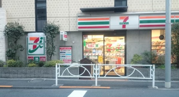 コンビニ　セブンイレブン目黒柳通り店（コンビニ）まで347m
