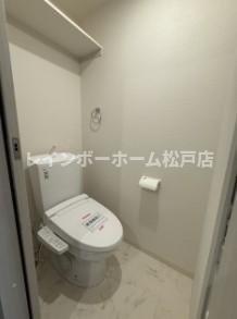 トイレ　落ち着いたトイレです