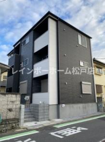 建物外観　外観は落ち着いています
