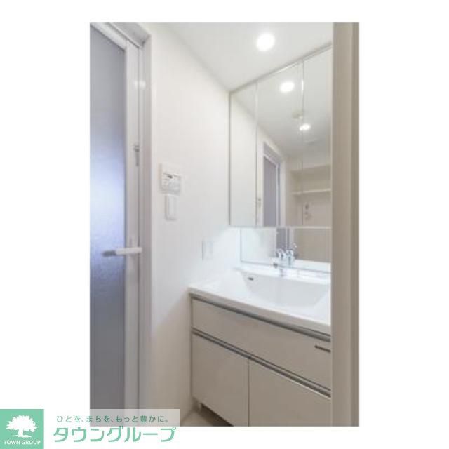 洗面設備　※写真は同タイプ住戸です。