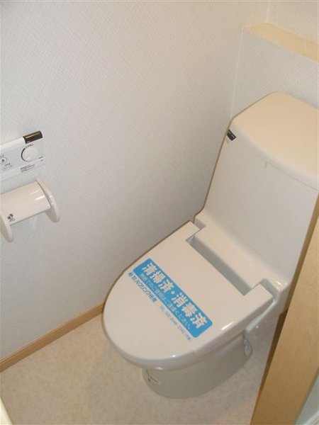 トイレ　ウォシュレット付きのトイレです
