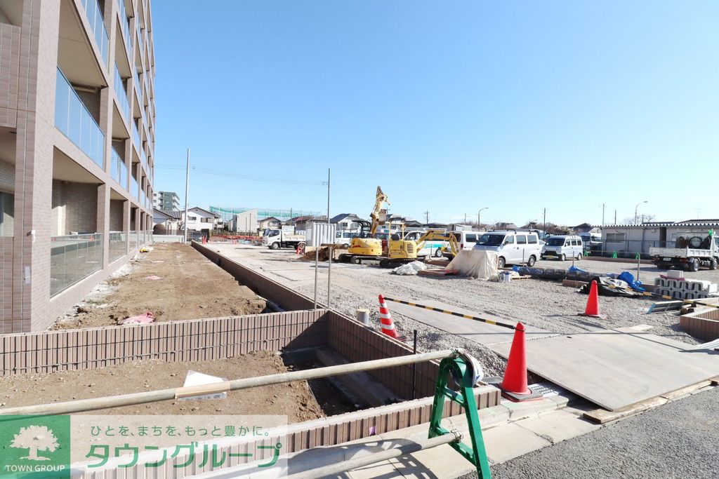駐車場　駐車場