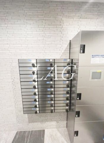 その他共有部分　宅配ボックスと集合ポストです。