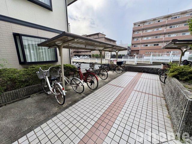 ロビー　清潔なロビーです