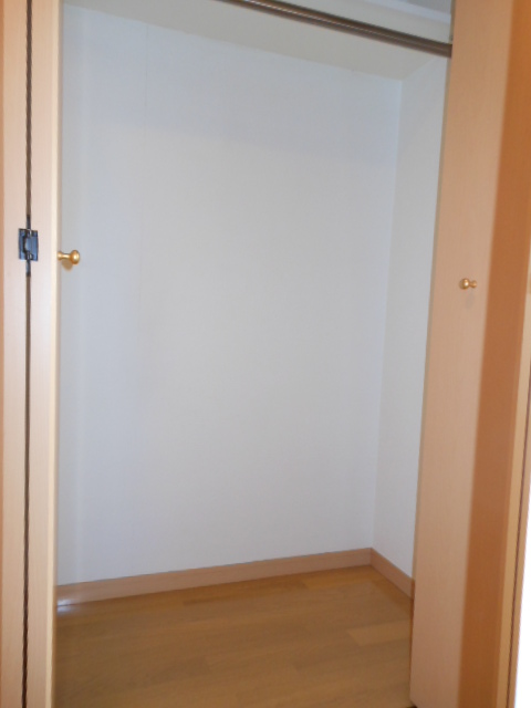 収納　別部屋参考写真