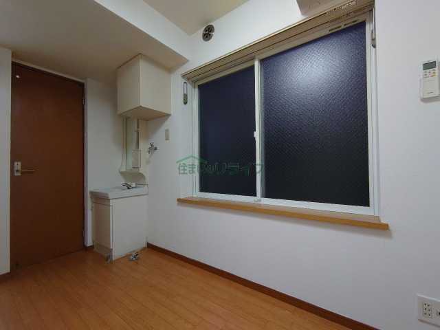 シエスタ大久保A棟の居間写真