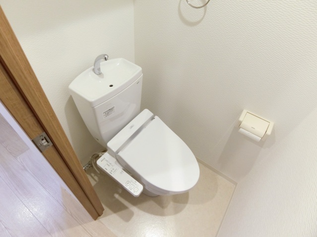 トイレ　ウォシュレット