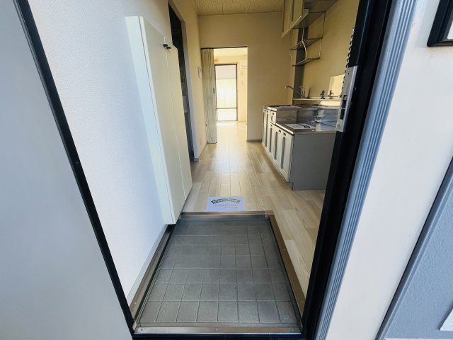 セントラル総社 A棟の玄関写真