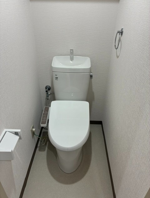 東急東横線 元住吉駅 徒歩5分 4階建 築35年のトイレ写真