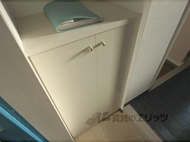 収納　下駄箱