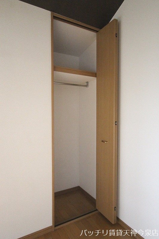 収納　同型タイプの為、現状を優先致します。