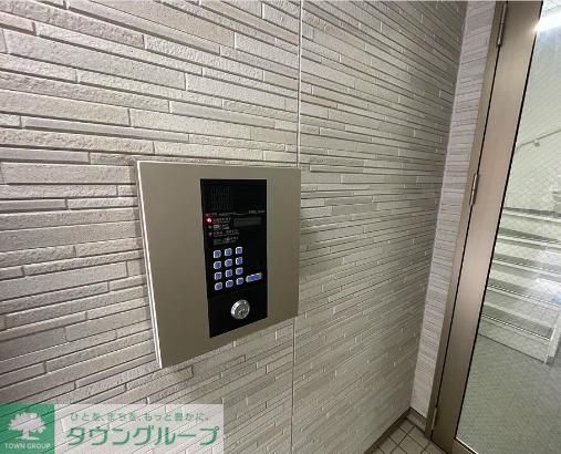 セキュリティ　エントランス