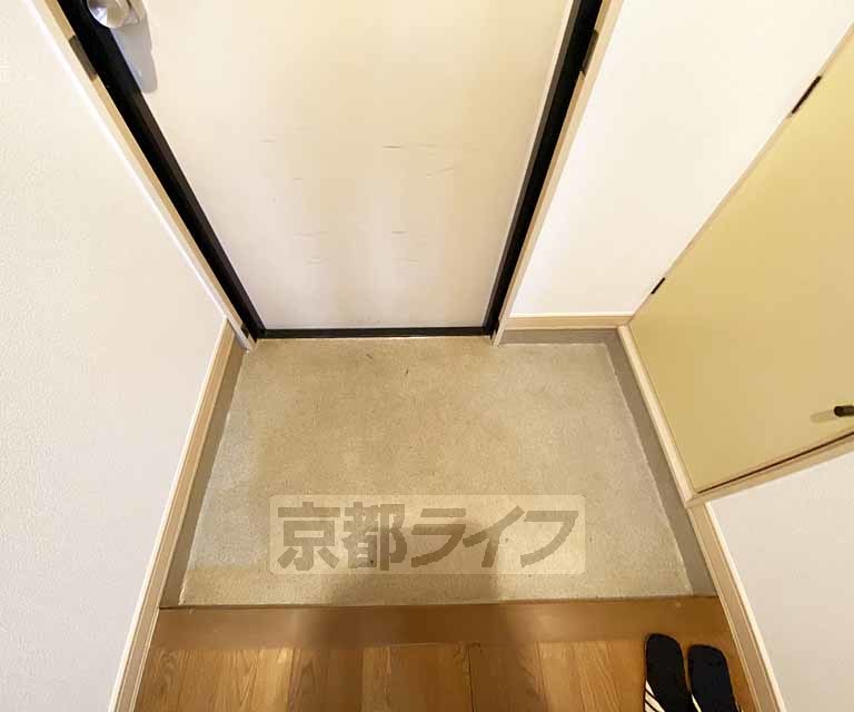 玄関　大きな段差がありません