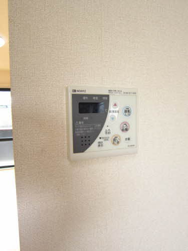 その他設備　バス：　追焚機能付