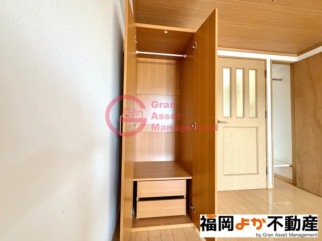 収納　クローゼットが２箇所あり、収納豊富です