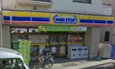 コンビニ　ミニストップ荒川2丁目店（コンビニ）まで231m