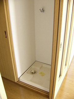 セキュリティ　洗濯機置き場　※別号室参考写真
