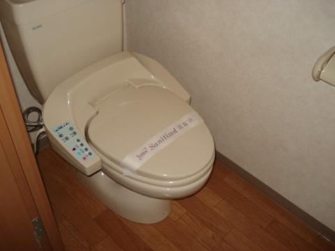 トイレ　トイレ