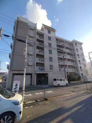 和歌山市駕町のマンションの建物外観