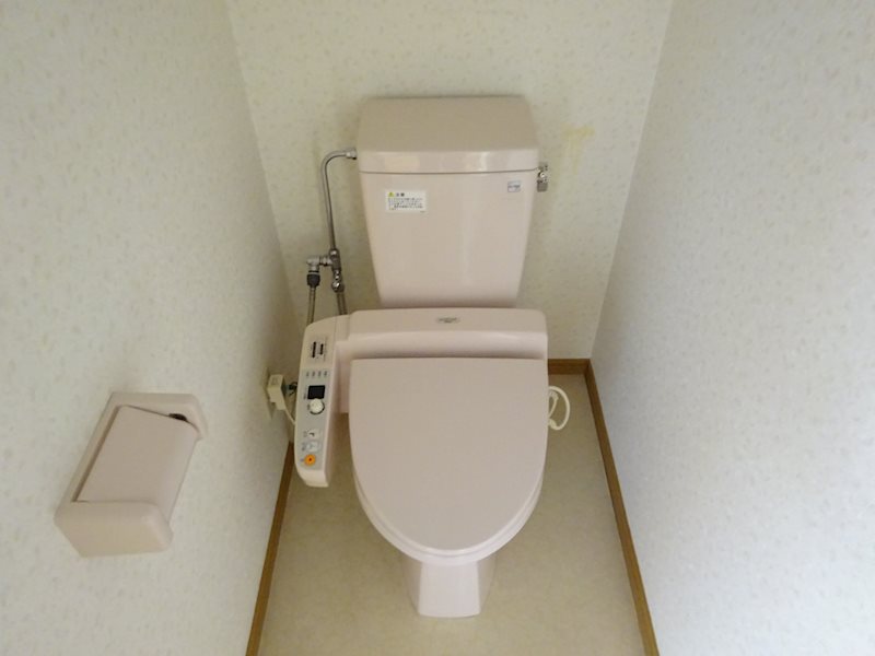 【上田市下之郷のアパートのトイレ】