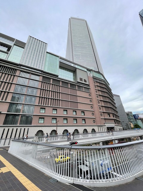 ショッピングセンター　阪急うめだ本店（ショッピングセンター）まで487m