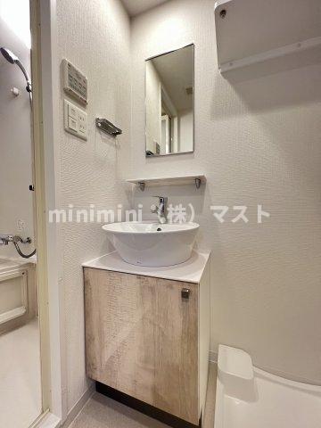 洗面設備　別室カラー参考写真