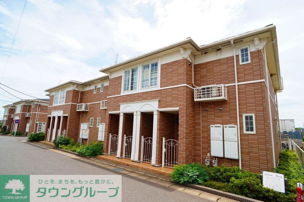 建物外観　現地待ち合わせ歓迎♪お問合せはタウンハウジングまで！