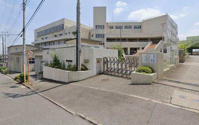 小学校　厚木市立毛利台小学校（小学校）まで1163m