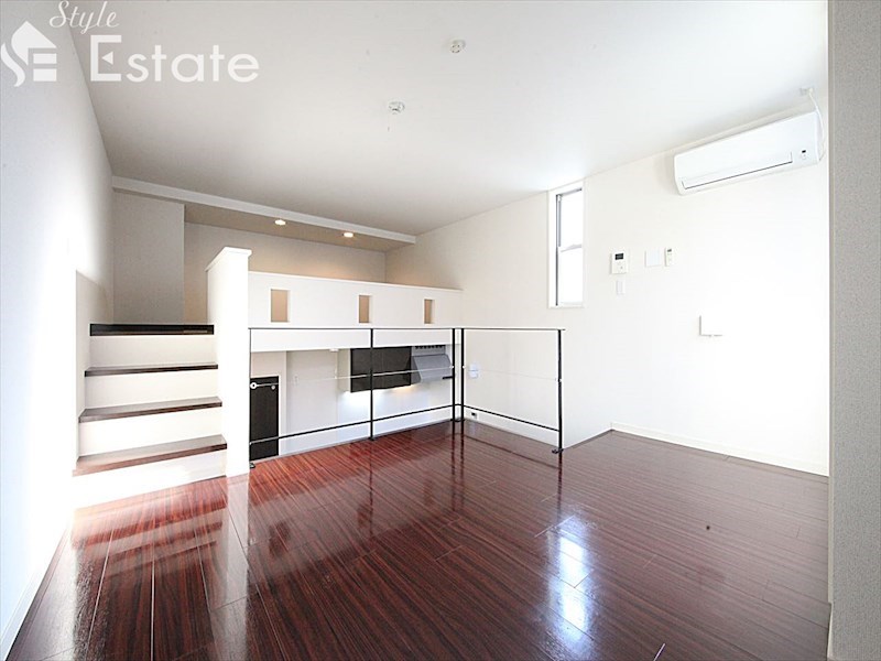 居室・リビング　内装