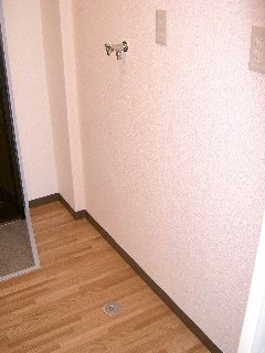 フォレスト1の居間写真
