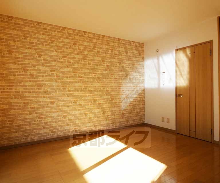 居室・リビング　広々としたお部屋です・