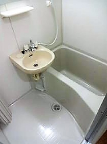 バス・シャワールーム　バス・トイレ別