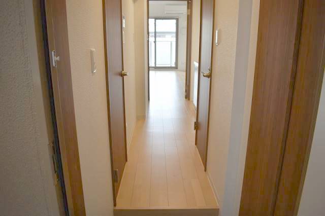 玄関　グランフォンテーヌ奉還町