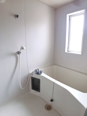 バス・シャワールーム　日々の暮らしに欠かせないお風呂