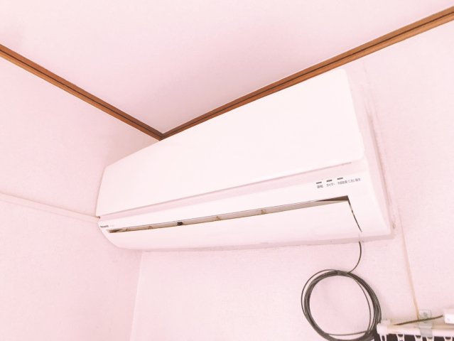 トイレ　落ち着いた色調のトイレ