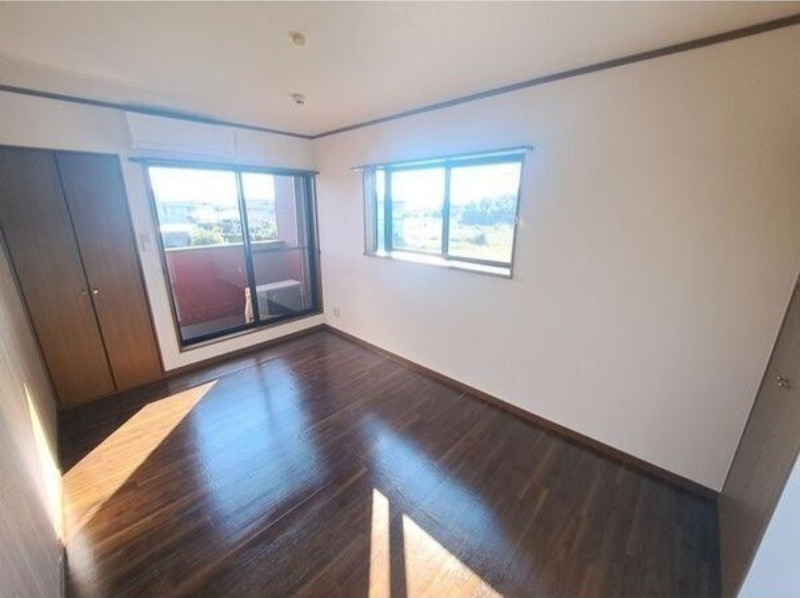 居室・リビング　図面と現状に相違がある場合には現状を優先