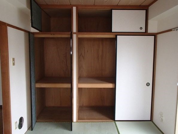 収納　収納完備でお部屋を広くお使いいただけます。