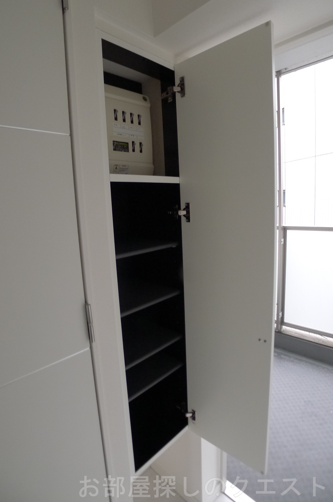 玄関　（写真は同物件イメージ）