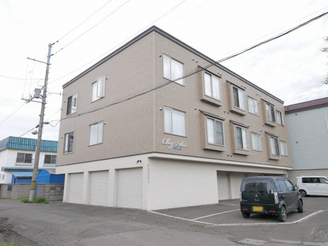 駐車場　カースペースがあります