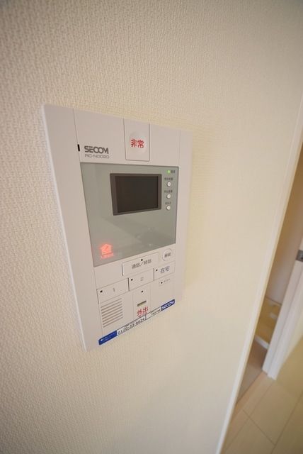 セキュリティ　★★ＳＥＣＯＭ完備・ネット無料・都市ガス★★