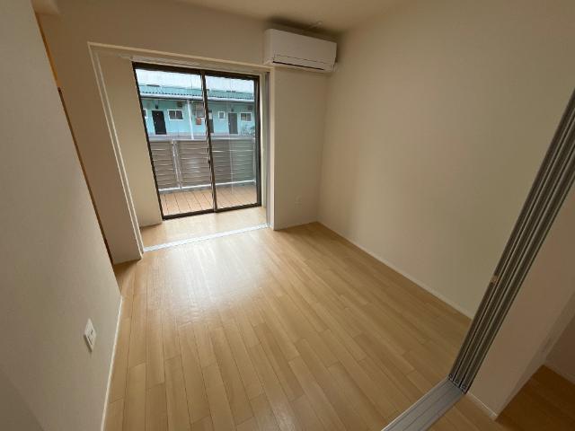 居室・リビング　洋室