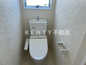 トイレ　落ち着いたトイレです