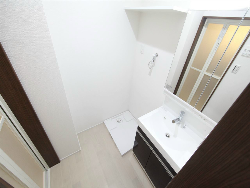 洗面設備　脱衣所　独立洗面台（シャンプードレッサー）　イメージ写真