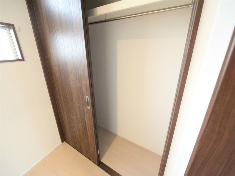 収納　クローゼット（収納充実してます）　イメージ写真