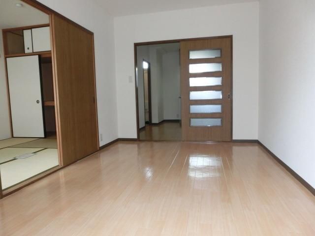 その他部屋・スペース　南東向きの居室