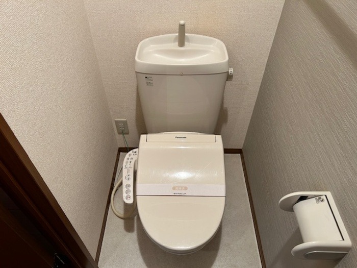 トイレ　図面と現状に相違がある場合には現状を優先