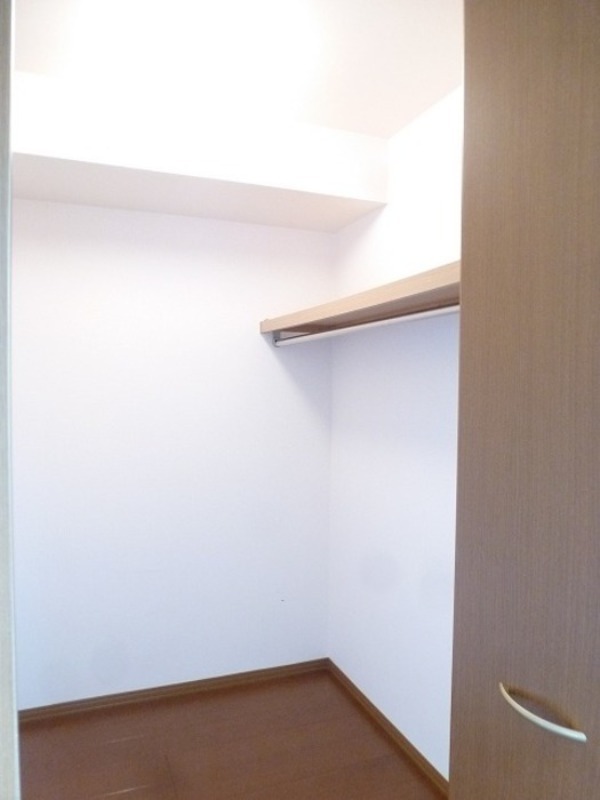 収納　図面と現状に相違がある場合には現状を優先