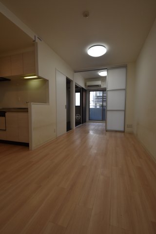 居室・リビング　サニーハウス天満橋　リビング