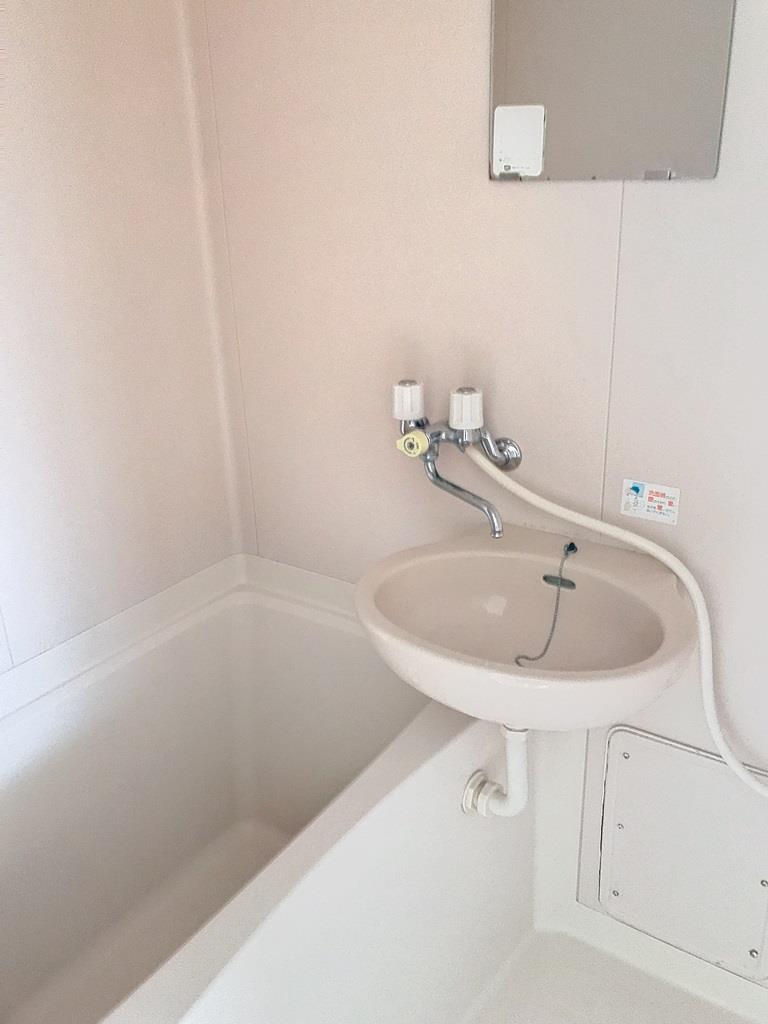 バス・シャワールーム　他室参照